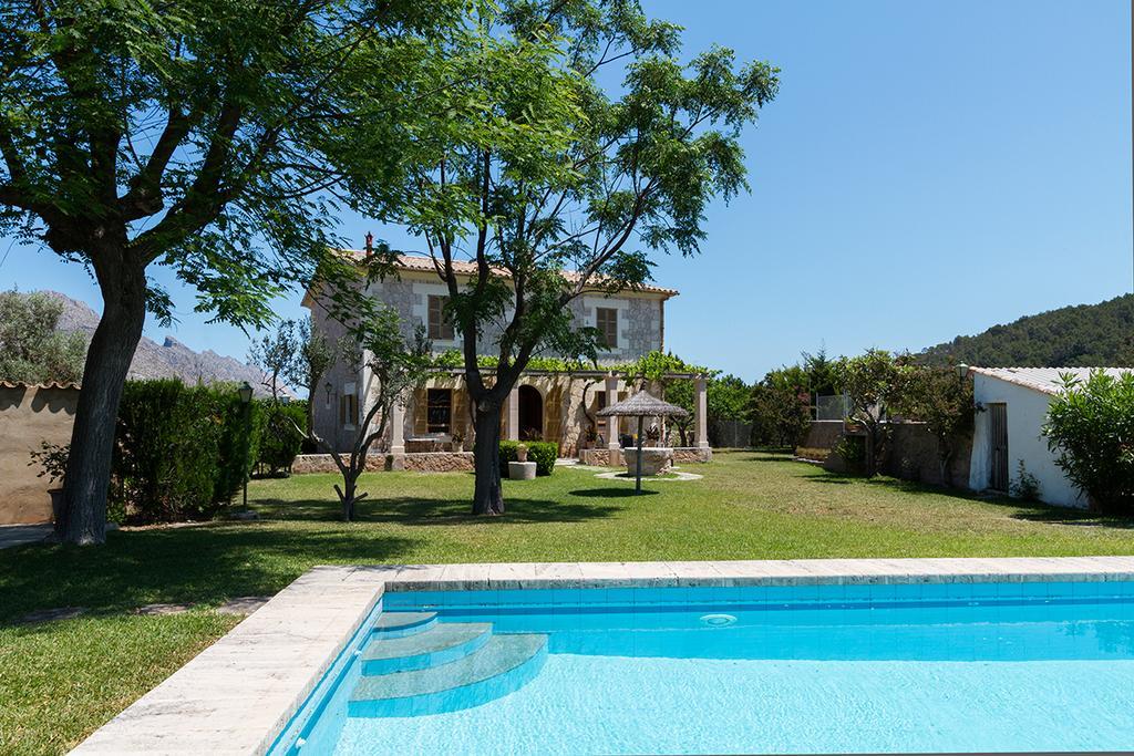 El Vila Hotel Pollenca Luaran gambar