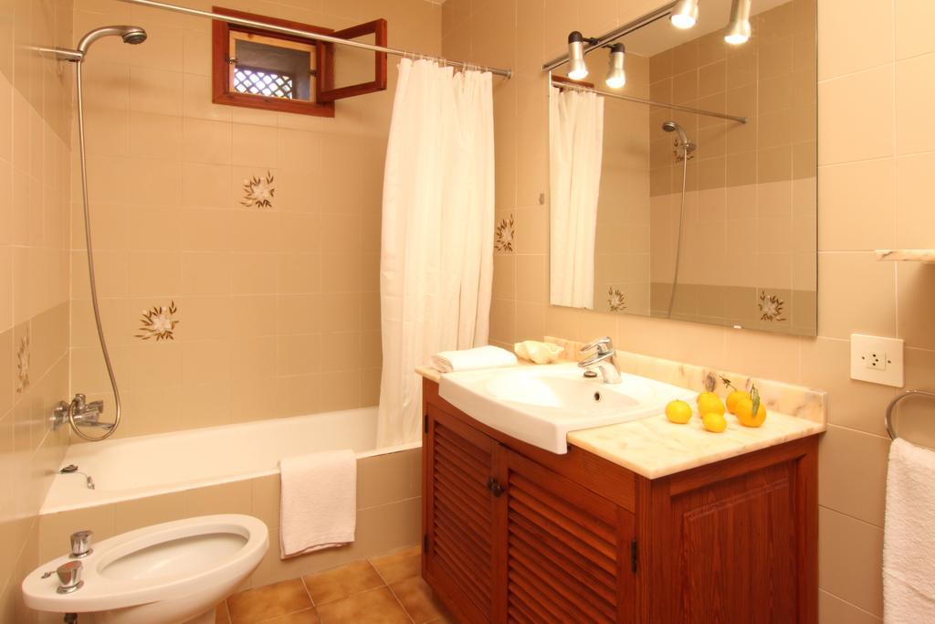 El Vila Hotel Pollenca Bilik gambar